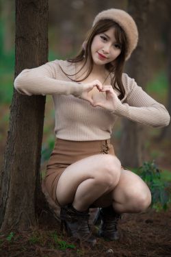把腿开到最大就不疼了吗